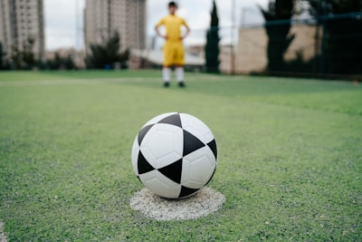 ملخصات مباريات دوري أبطال أوروبا 2025أبرز الأحداث والإنجازات