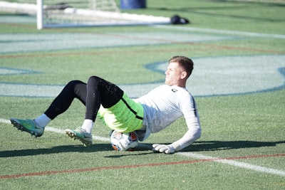 مباراة الهلال السوداني والأهلي المصري أمسمواجهة تاريخية بملعب برج العرب